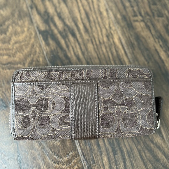 Coach Zip Around Wallet - Picture 2 of 10